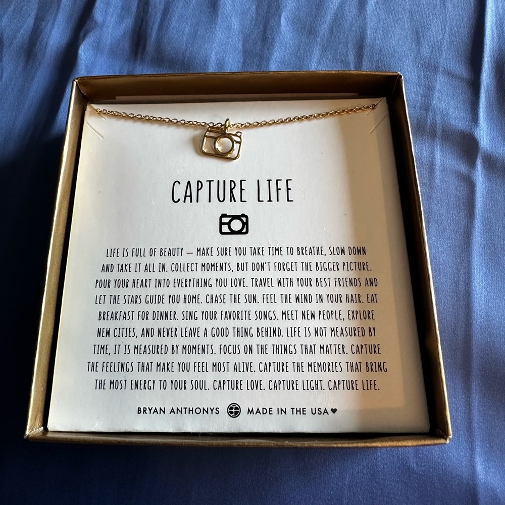 Gold Bryan Anthonys Capture Life Necklace